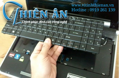 bang-gia-man-hinh-laptop-asus-chinh-hang-649